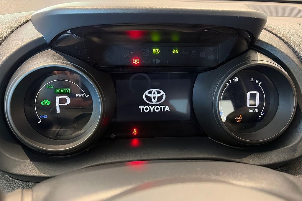 Vehicle Image 15