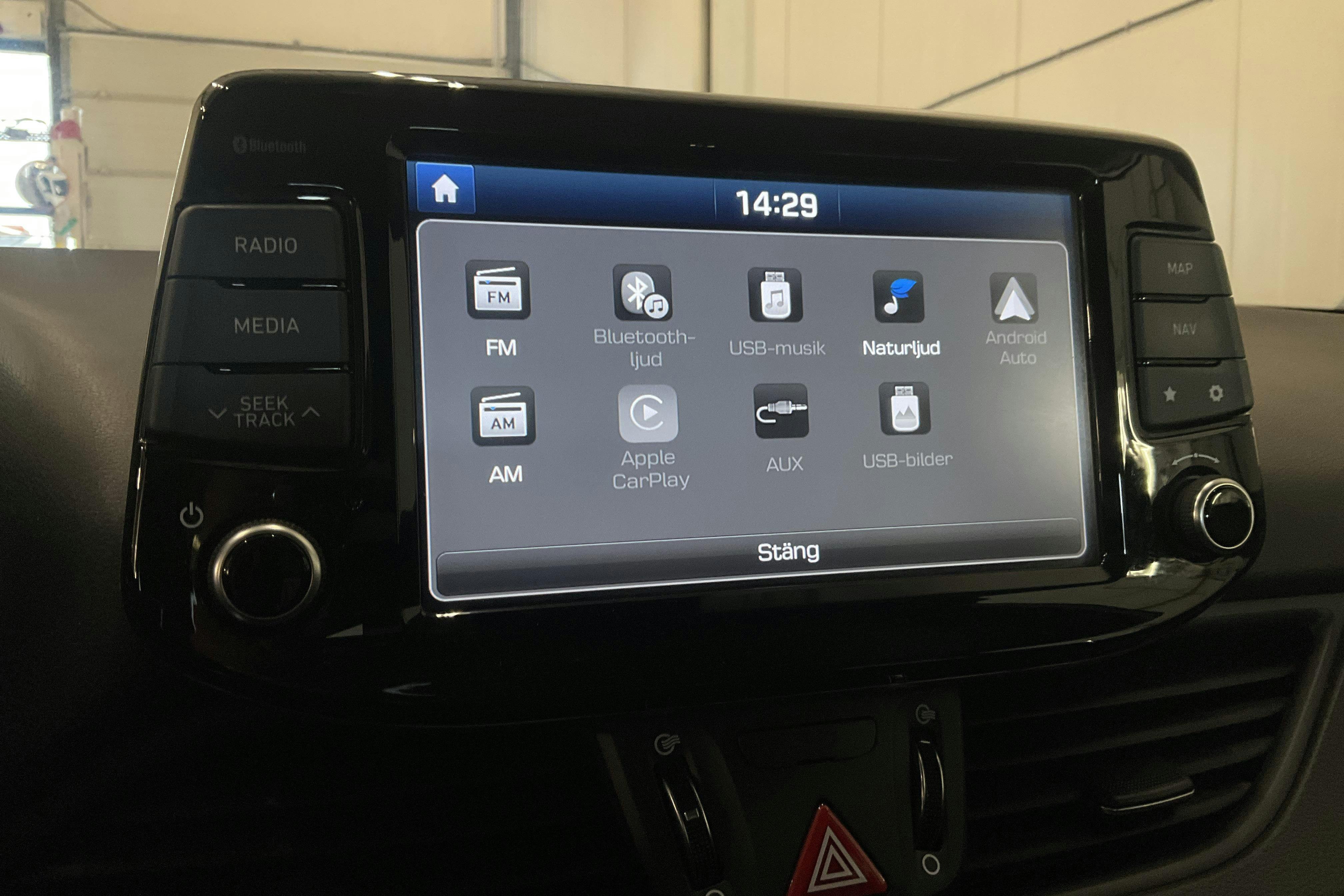 Vehicle Image 15