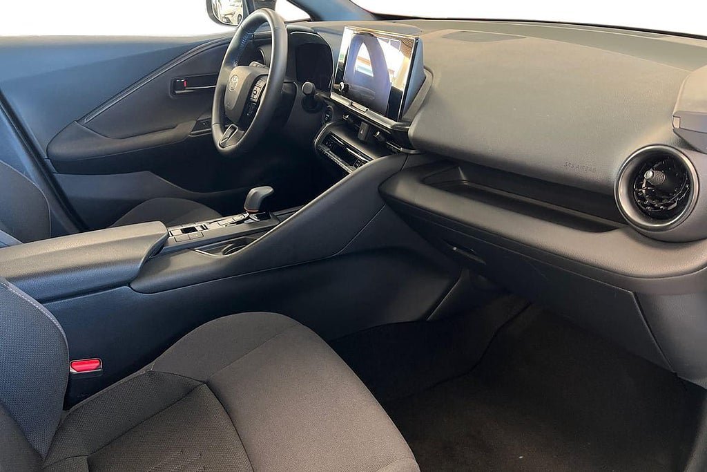 Vehicle Image 7