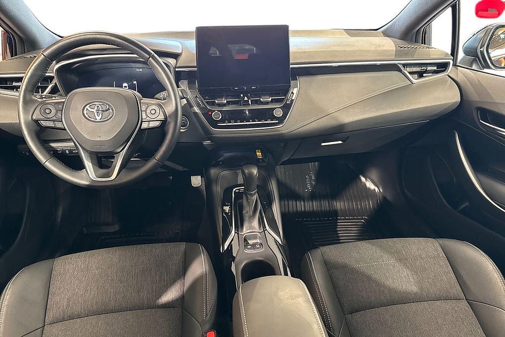 Vehicle Image 10