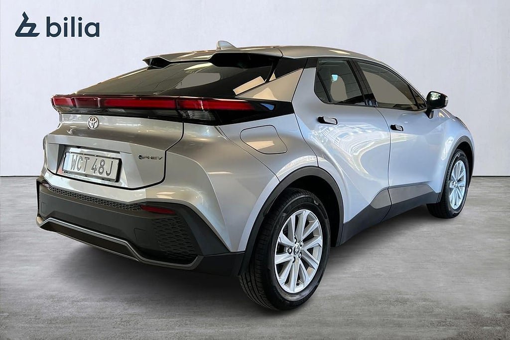 Vehicle Image 19