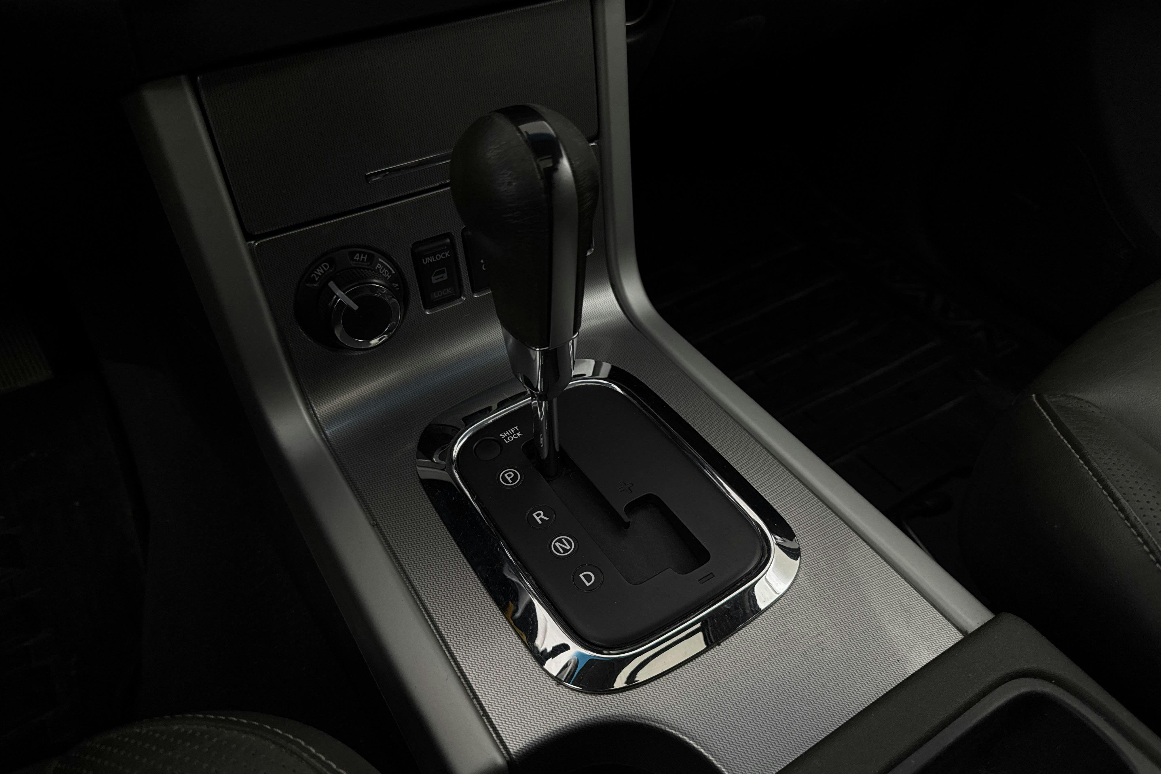 Vehicle Image 14