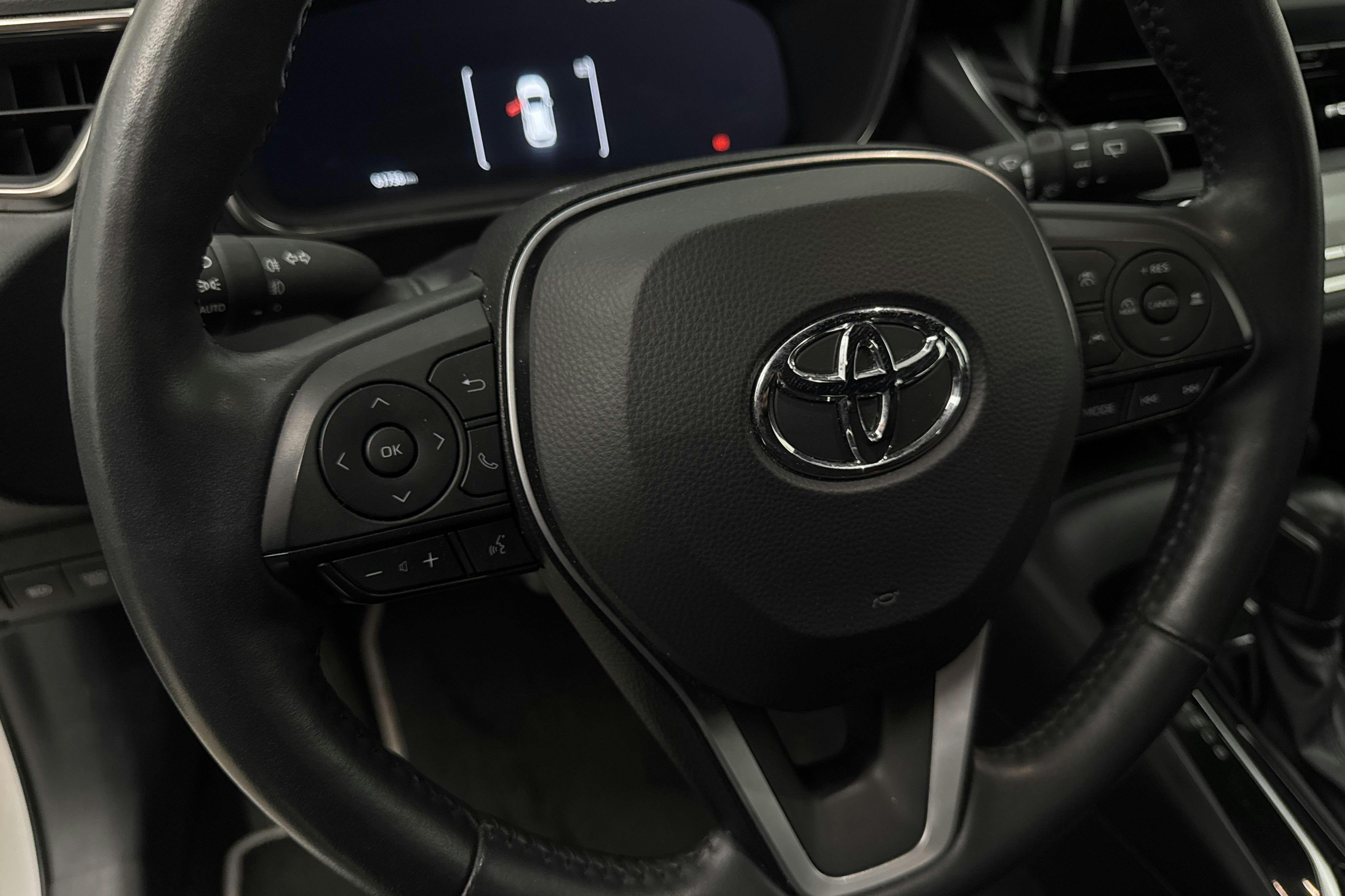 Vehicle Image 15