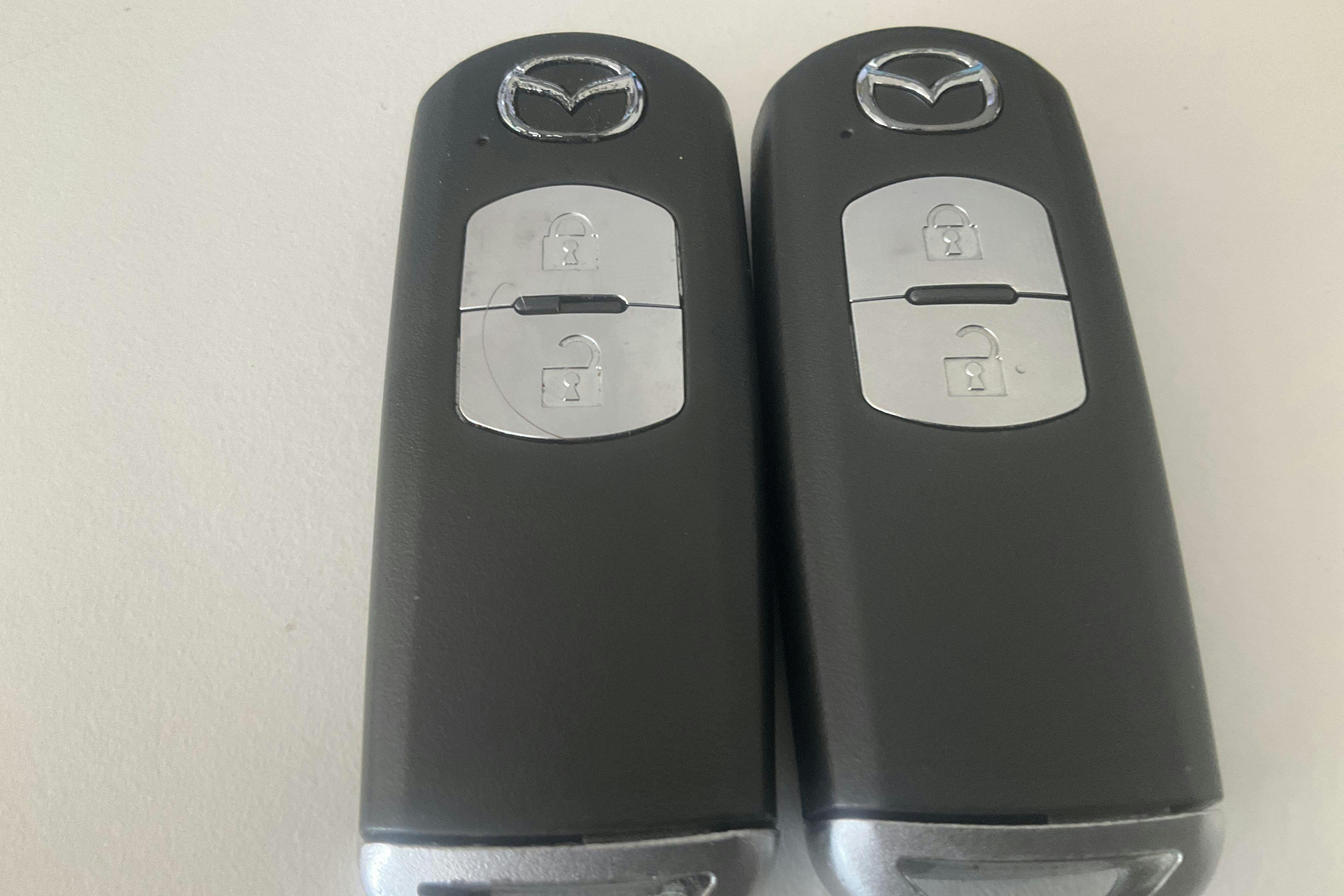 Vehicle Image 16