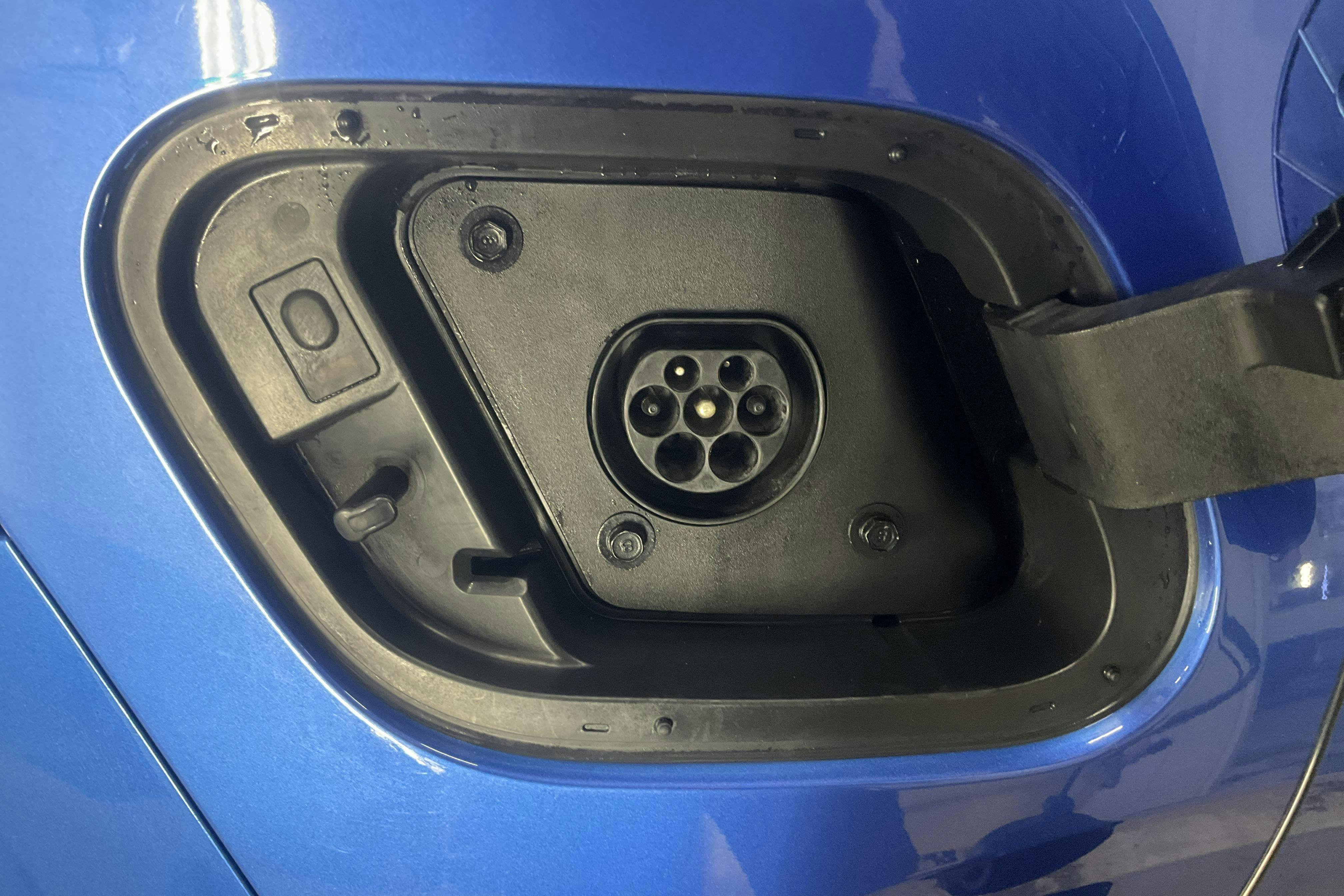 Vehicle Image 22