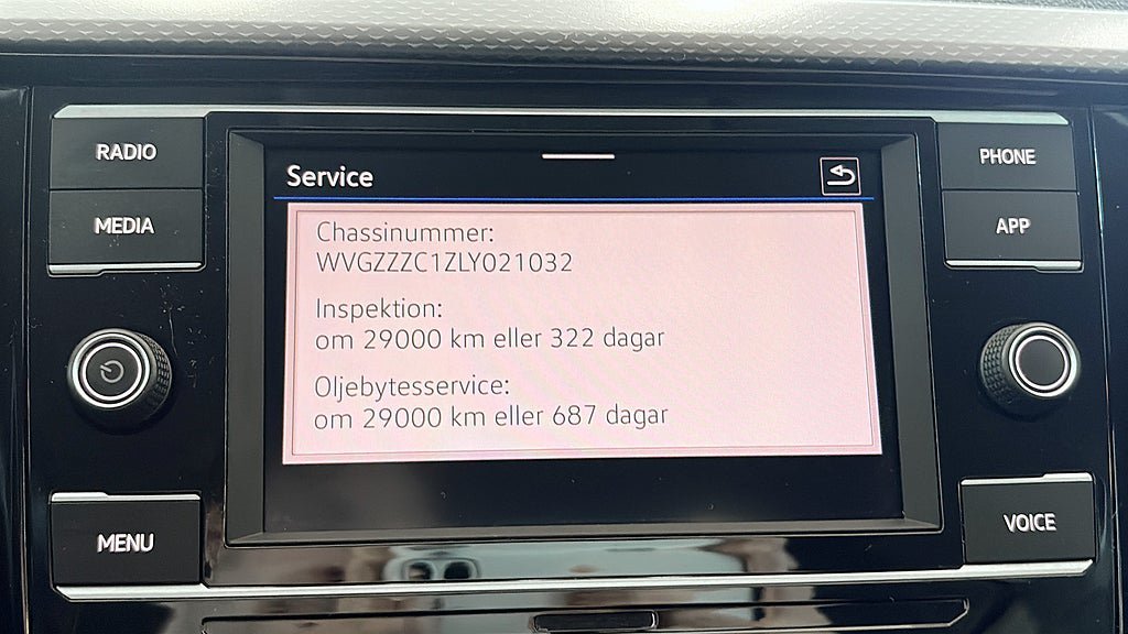 Vehicle Image 15