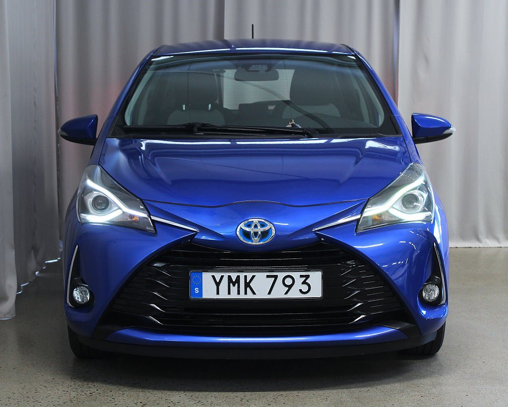 Vehicle Image 7