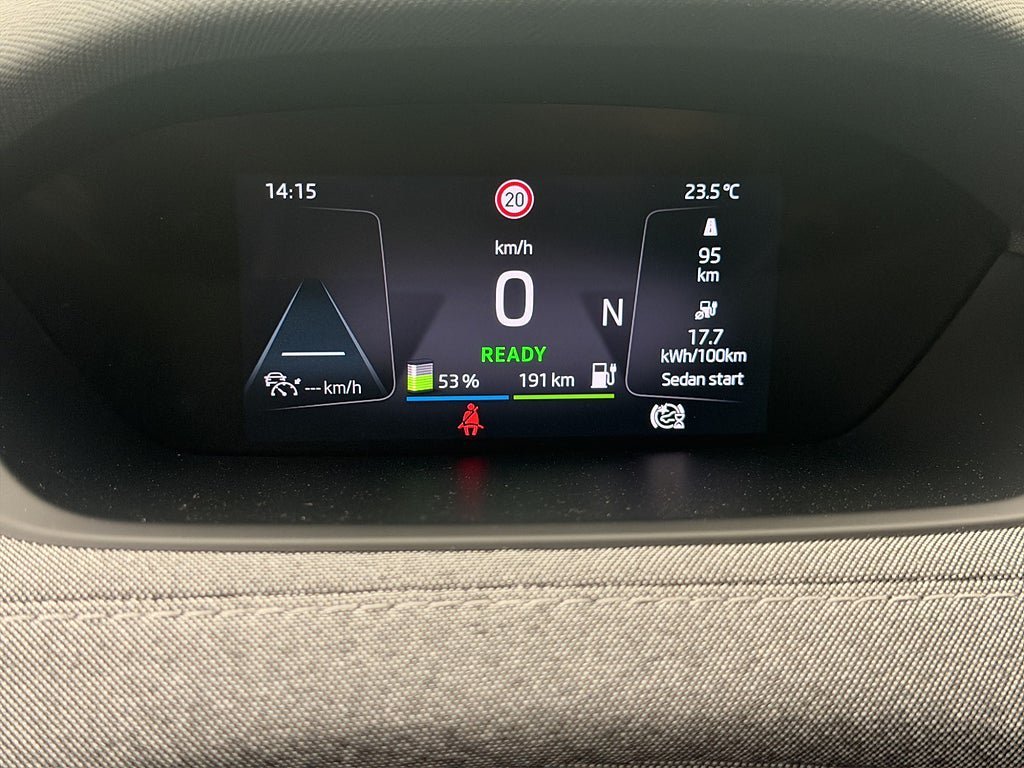 Vehicle Image 17