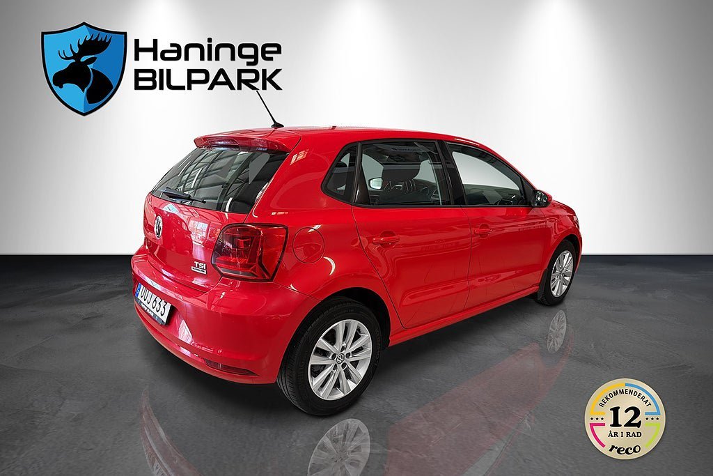 Vehicle Image 6