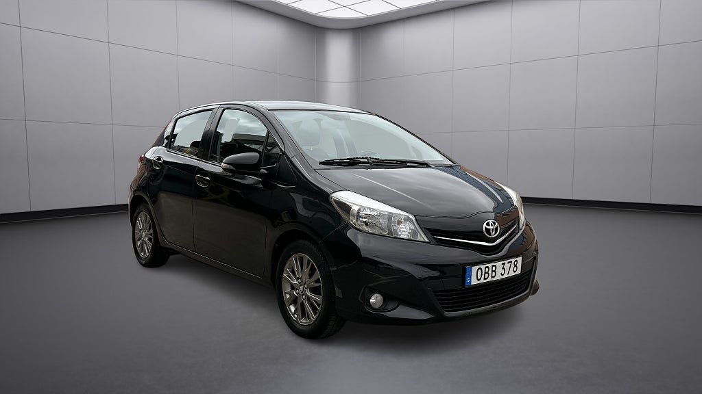 Vehicle Image 7