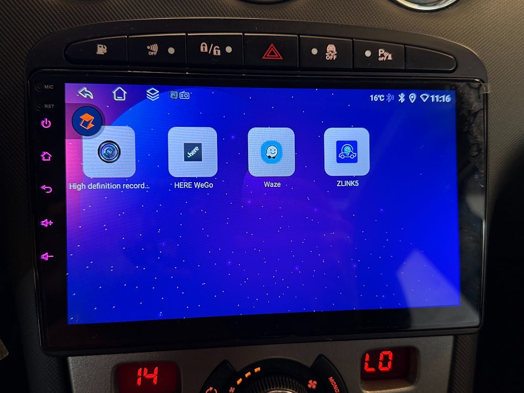 Vehicle Image 14