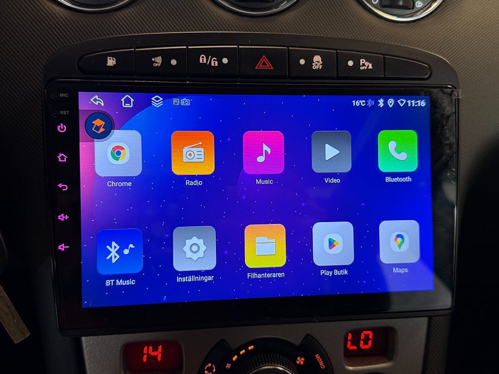 Vehicle Image 16