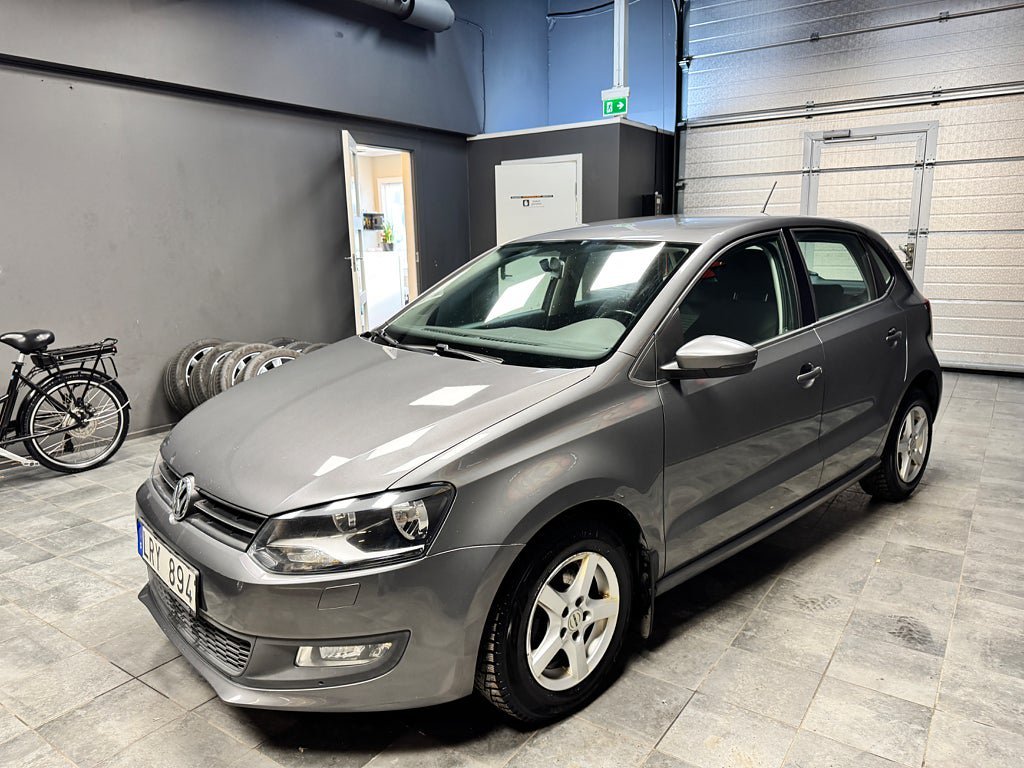 Vehicle Image 4