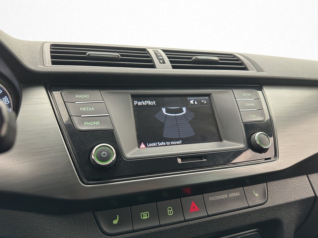 Vehicle Image 20