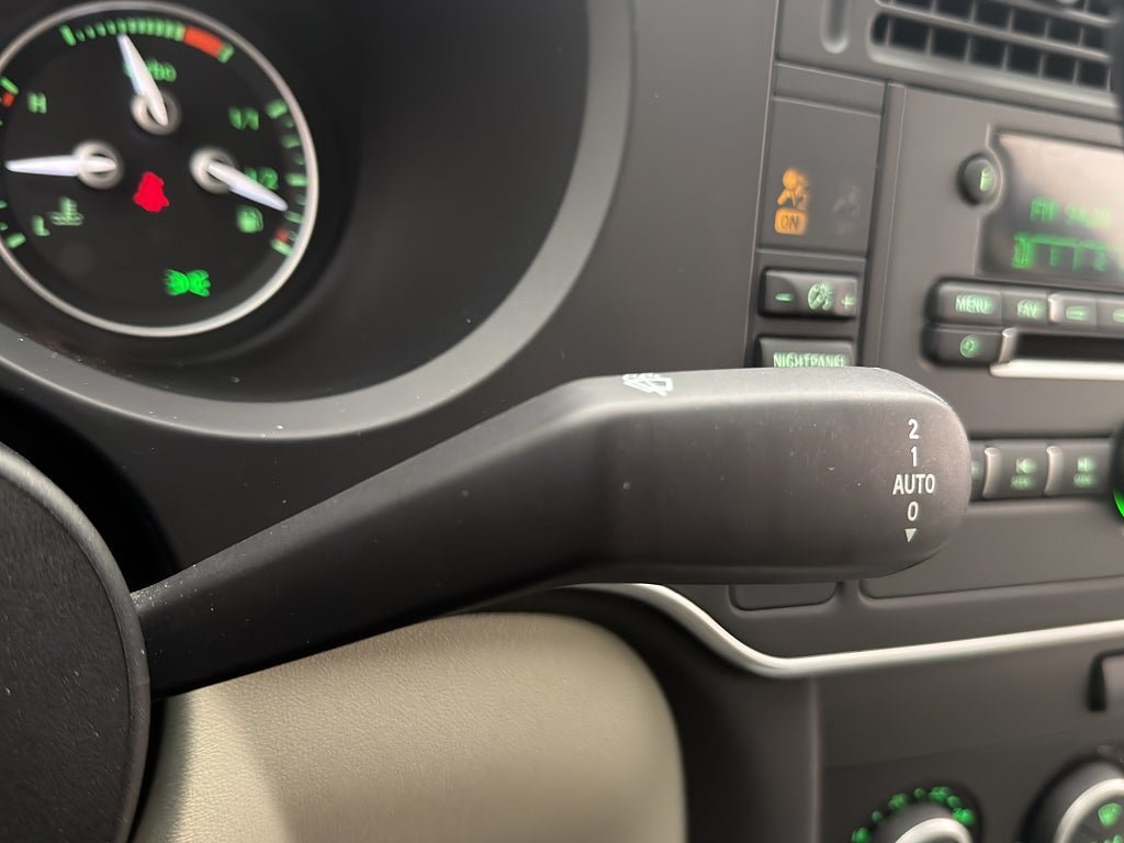Vehicle Image 24