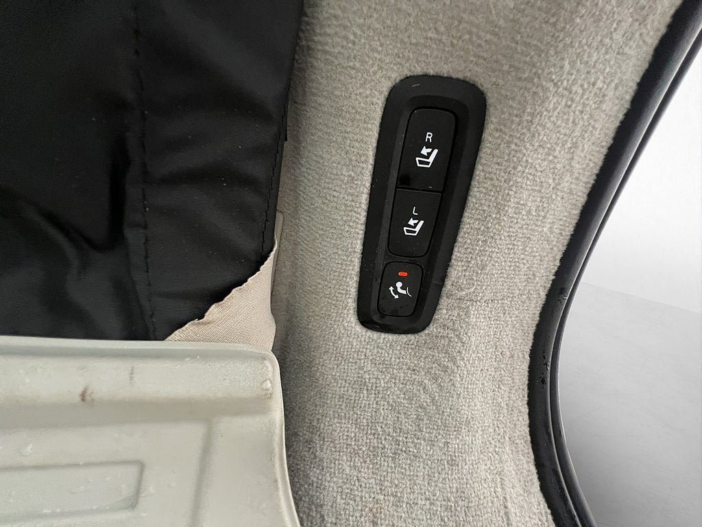 Vehicle Image 33