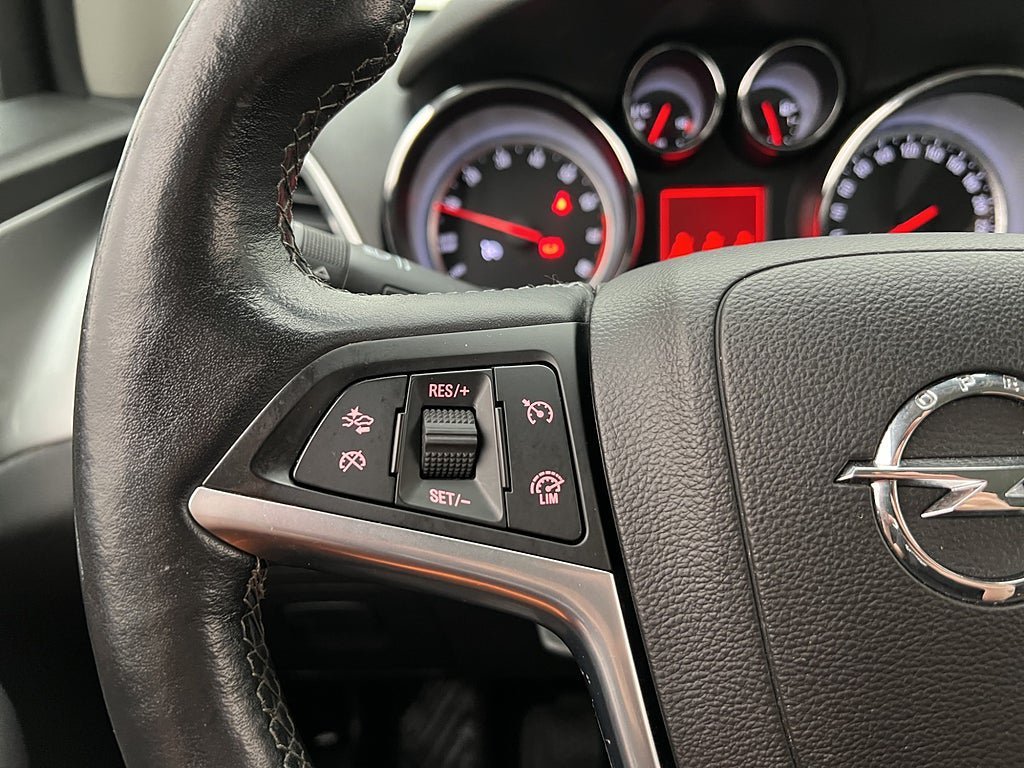 Vehicle Image 29