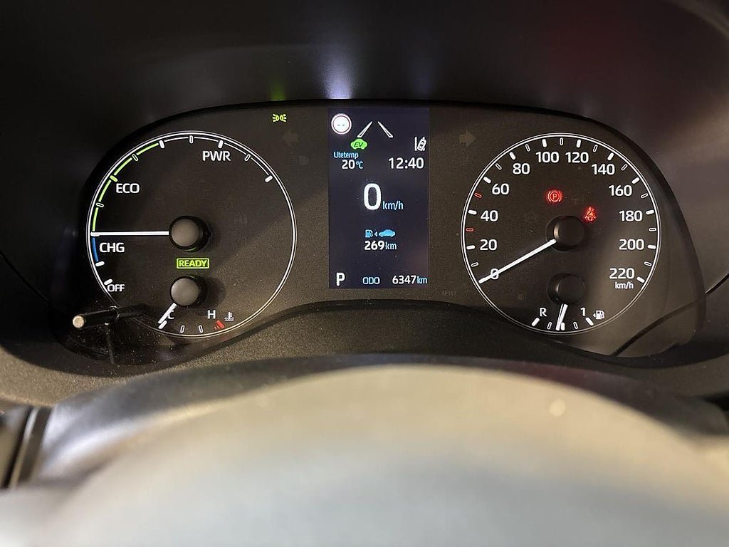 Vehicle Image 16