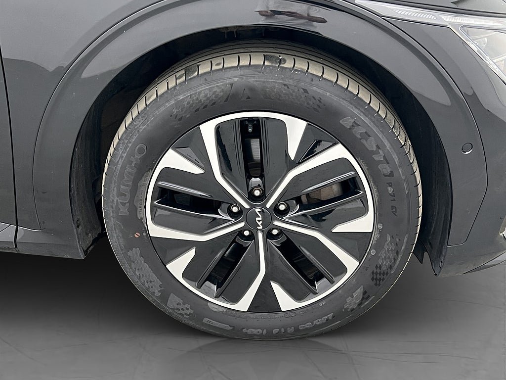 Vehicle Image 37