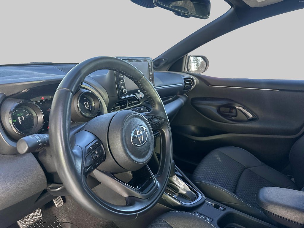 Vehicle Image 17