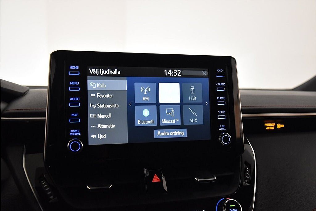 Vehicle Image 19