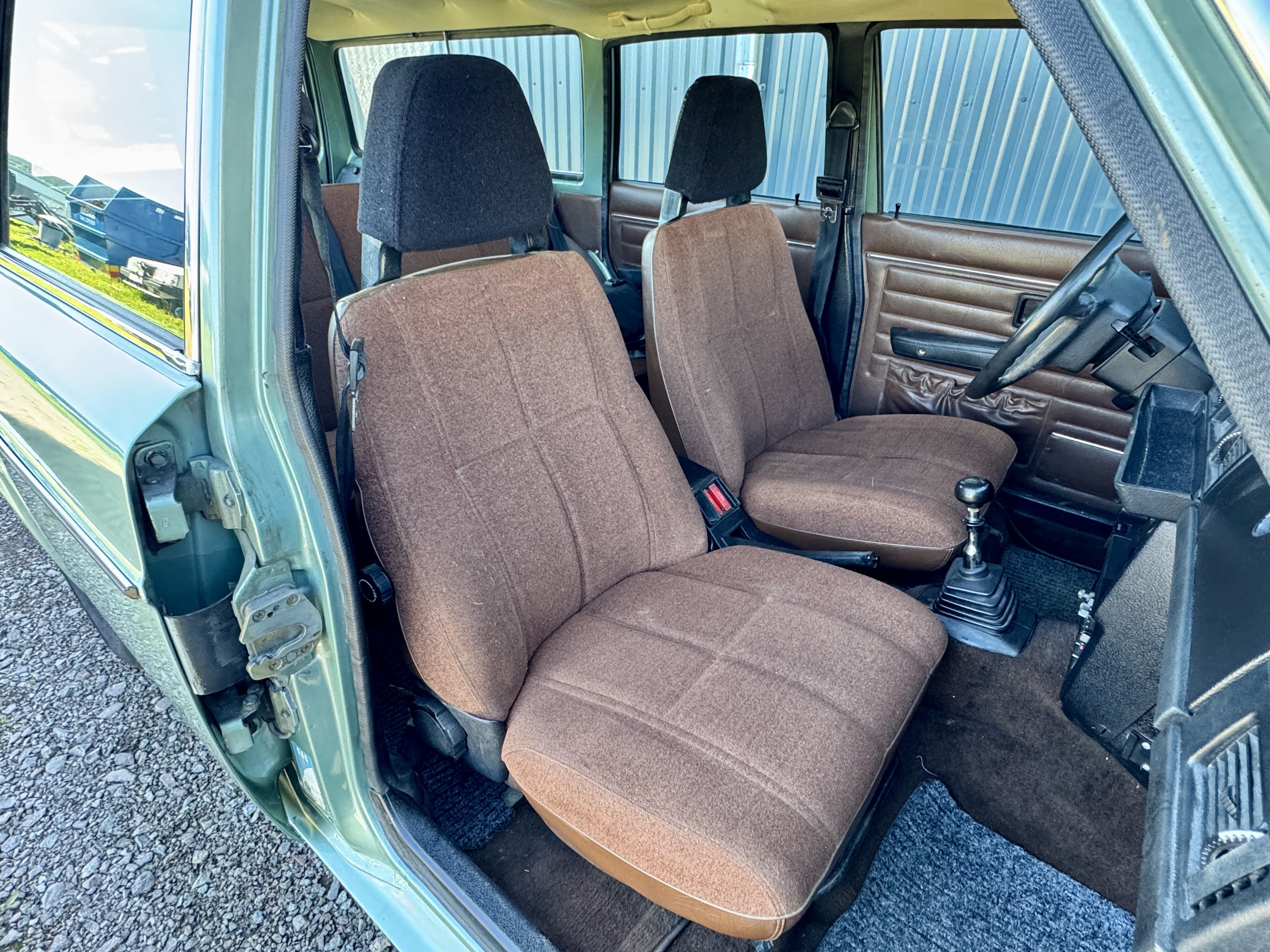 Vehicle Image 22