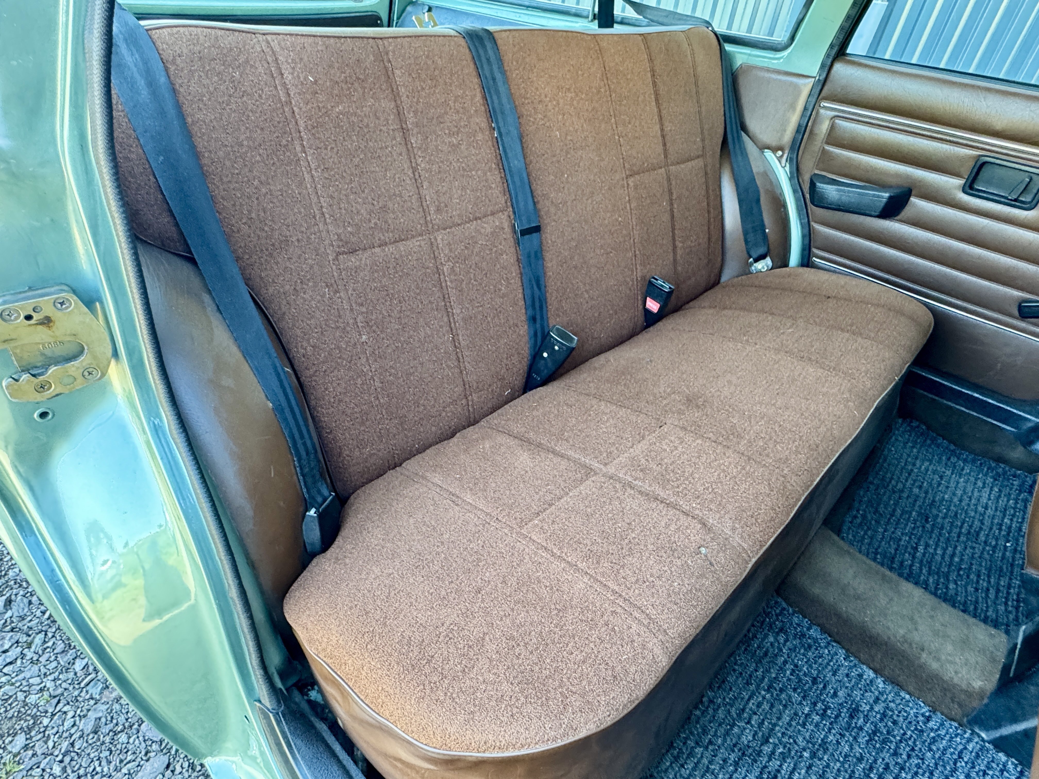 Vehicle Image 25