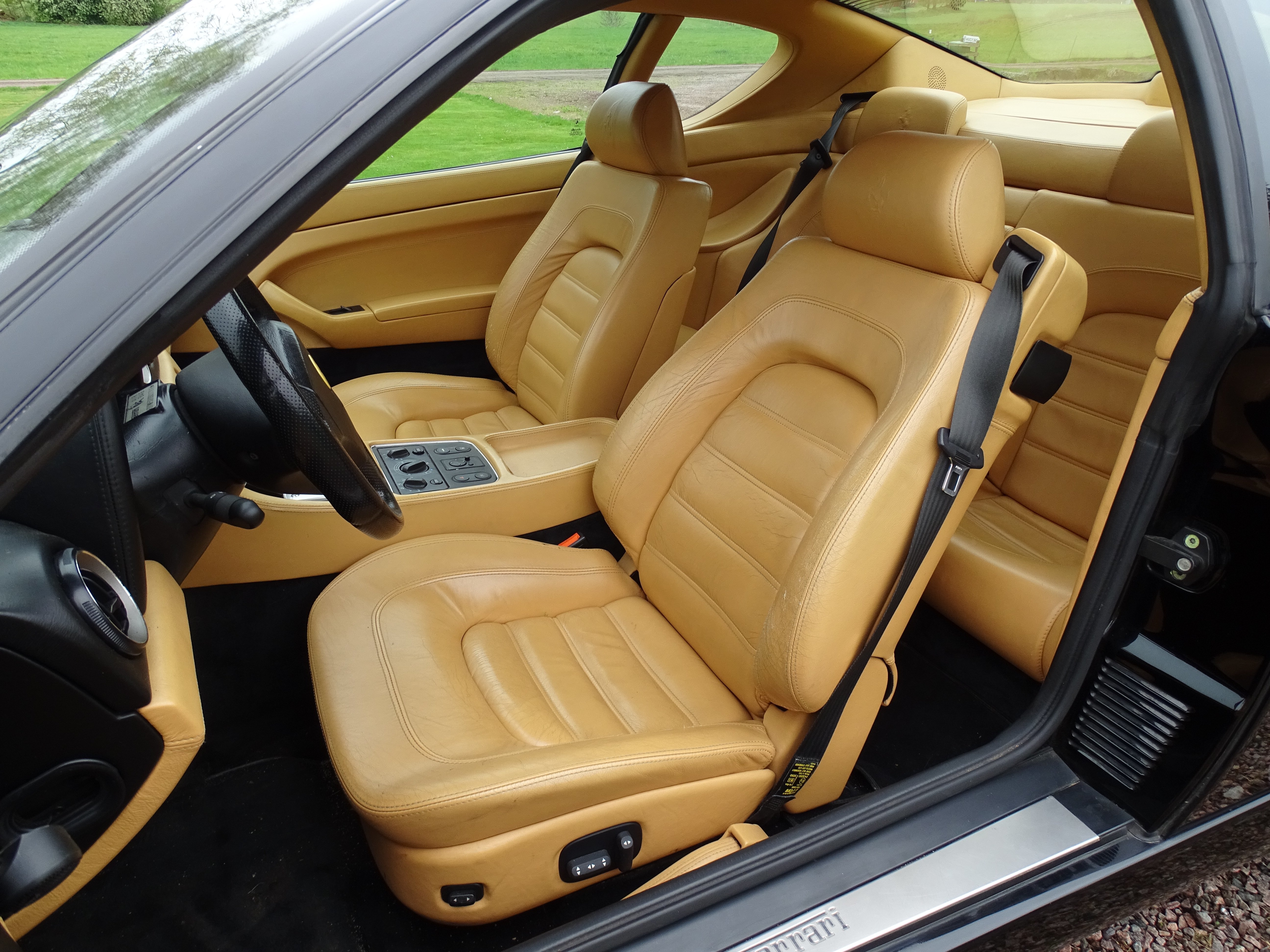 Vehicle Image 35