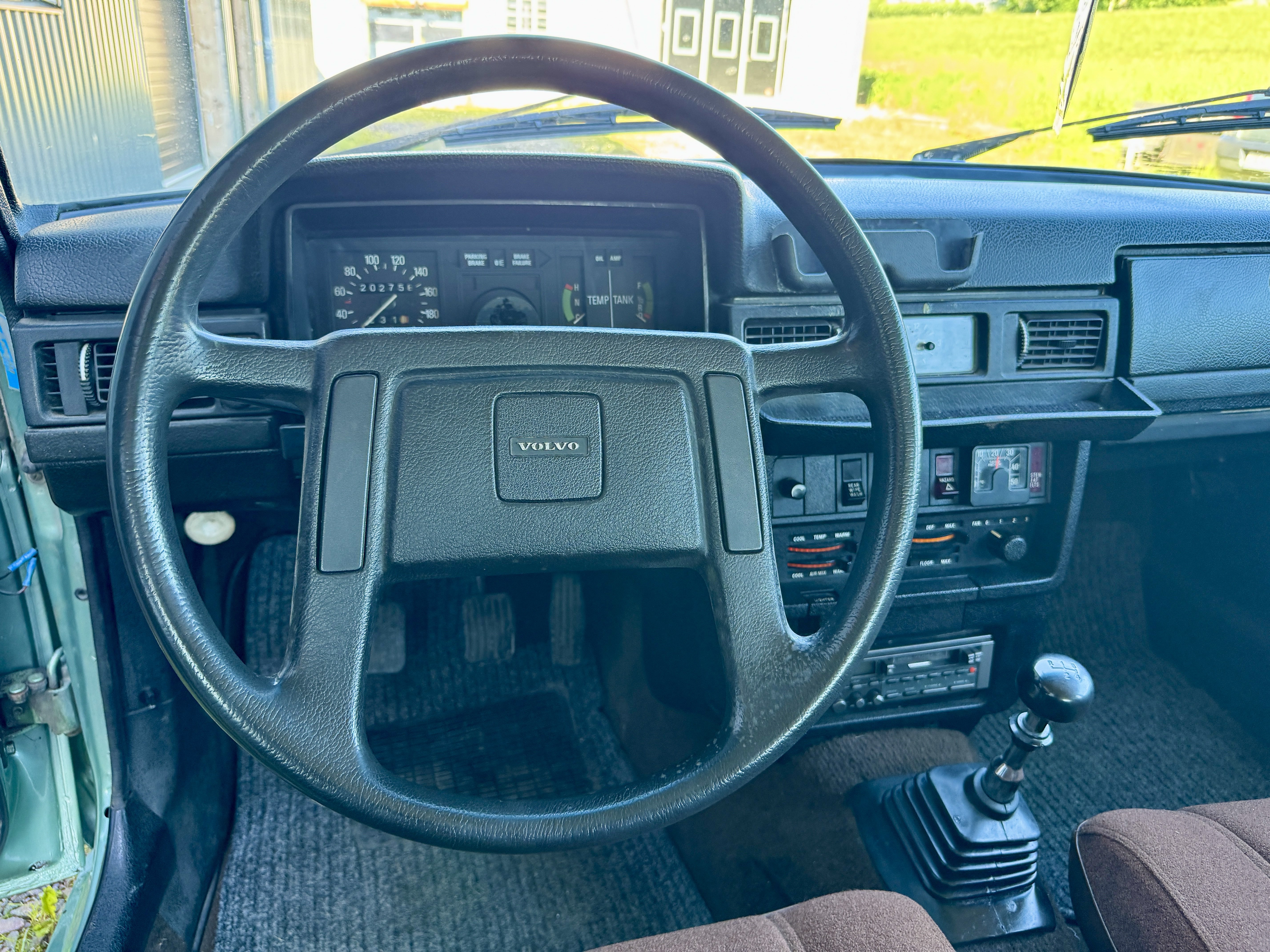 Vehicle Image 33