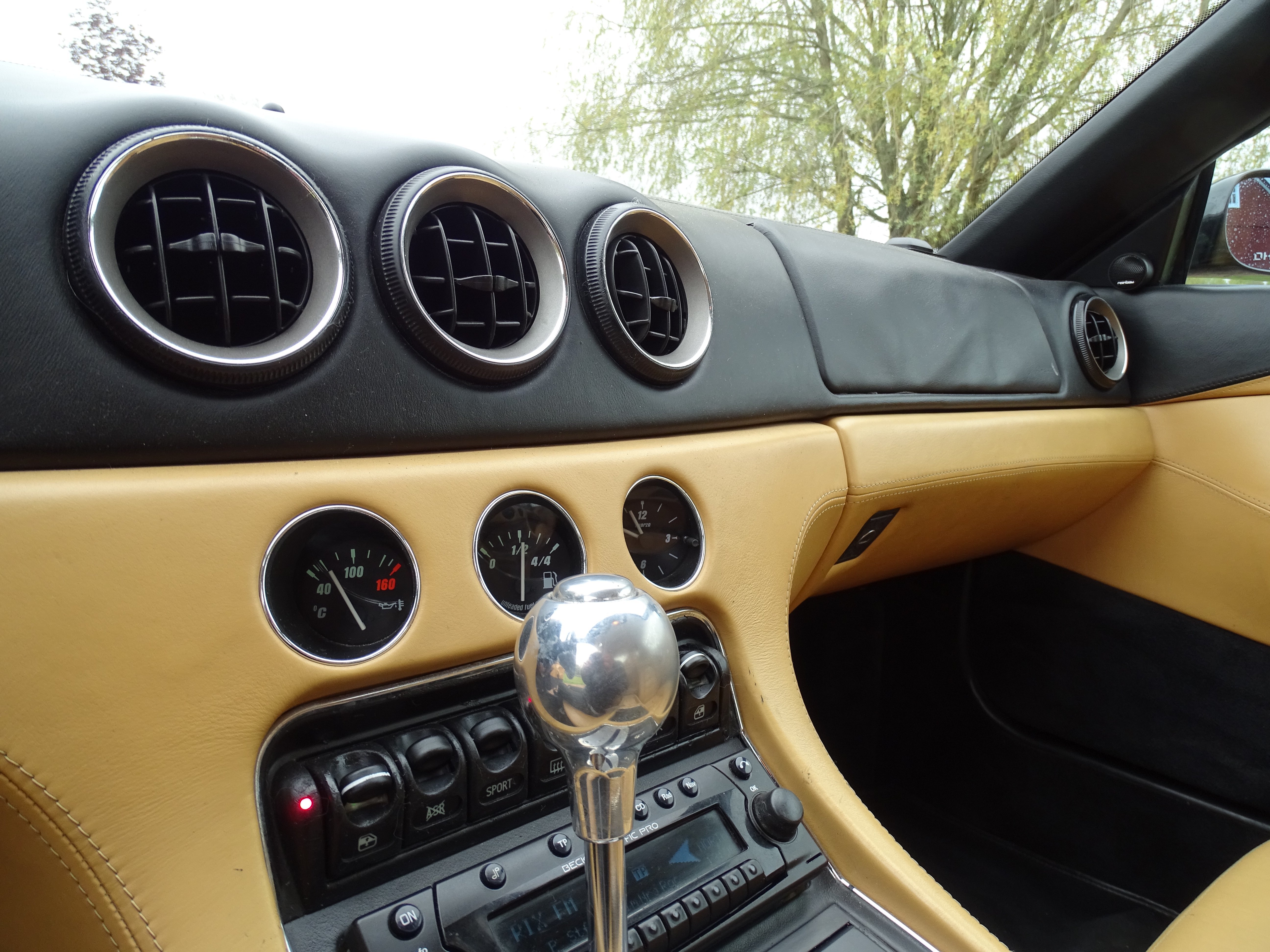 Vehicle Image 41