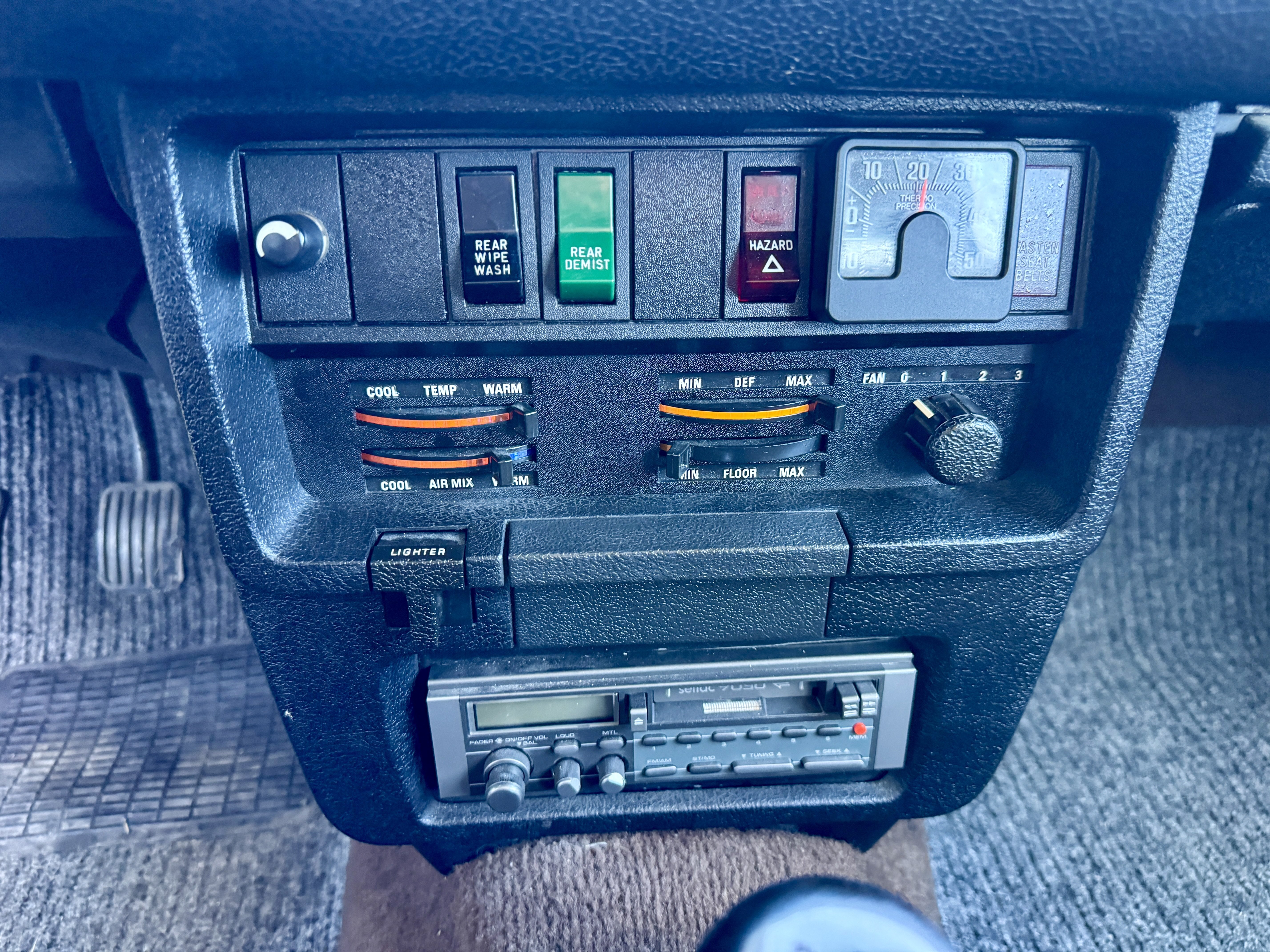Vehicle Image 39