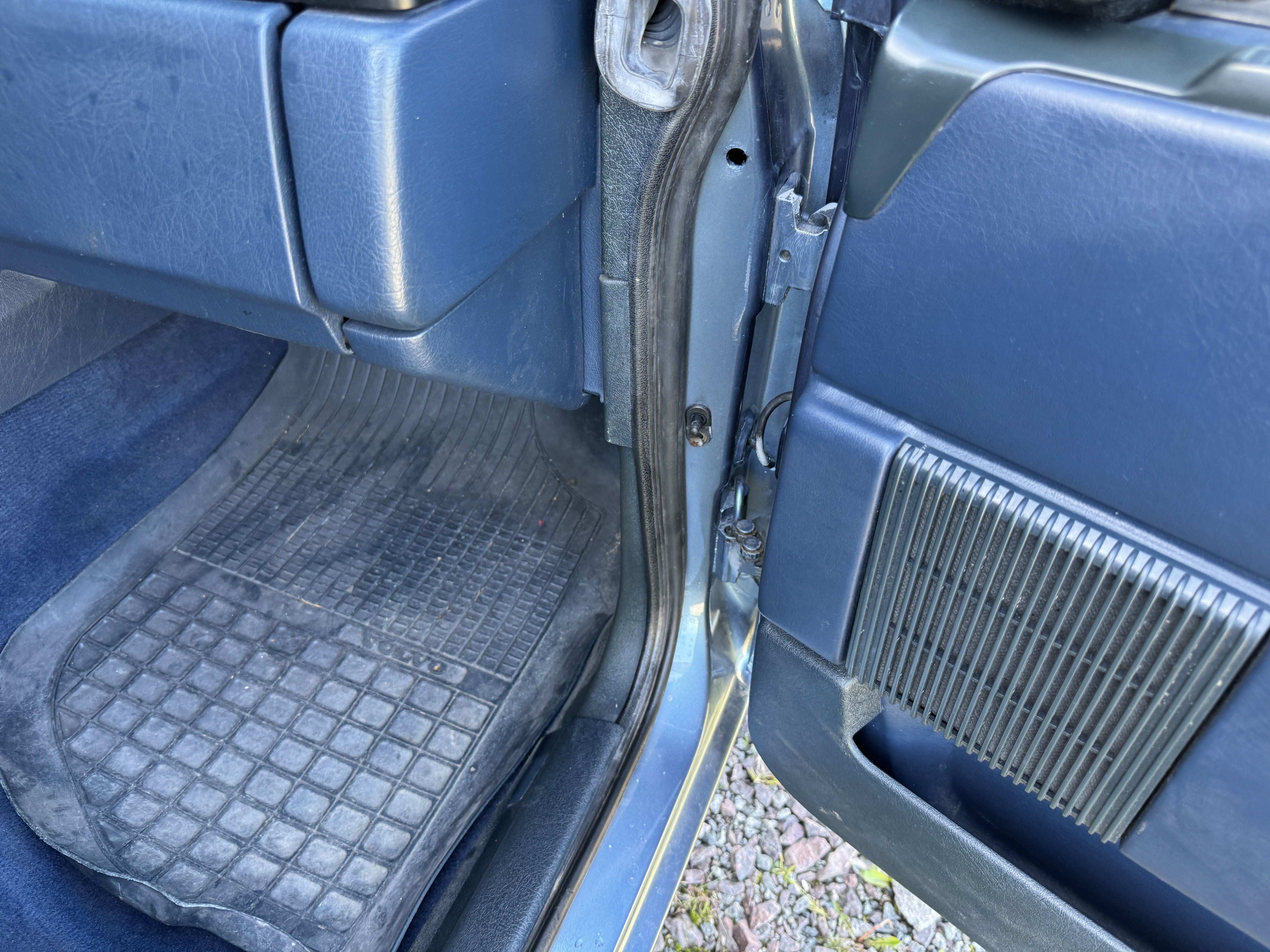 Vehicle Image 38