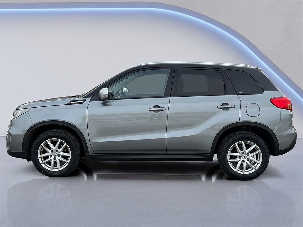 Vehicle Image 4