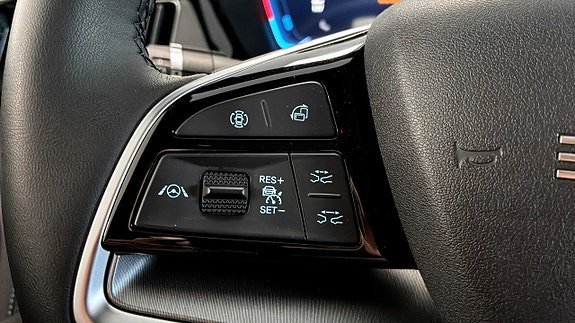 Vehicle Image 22
