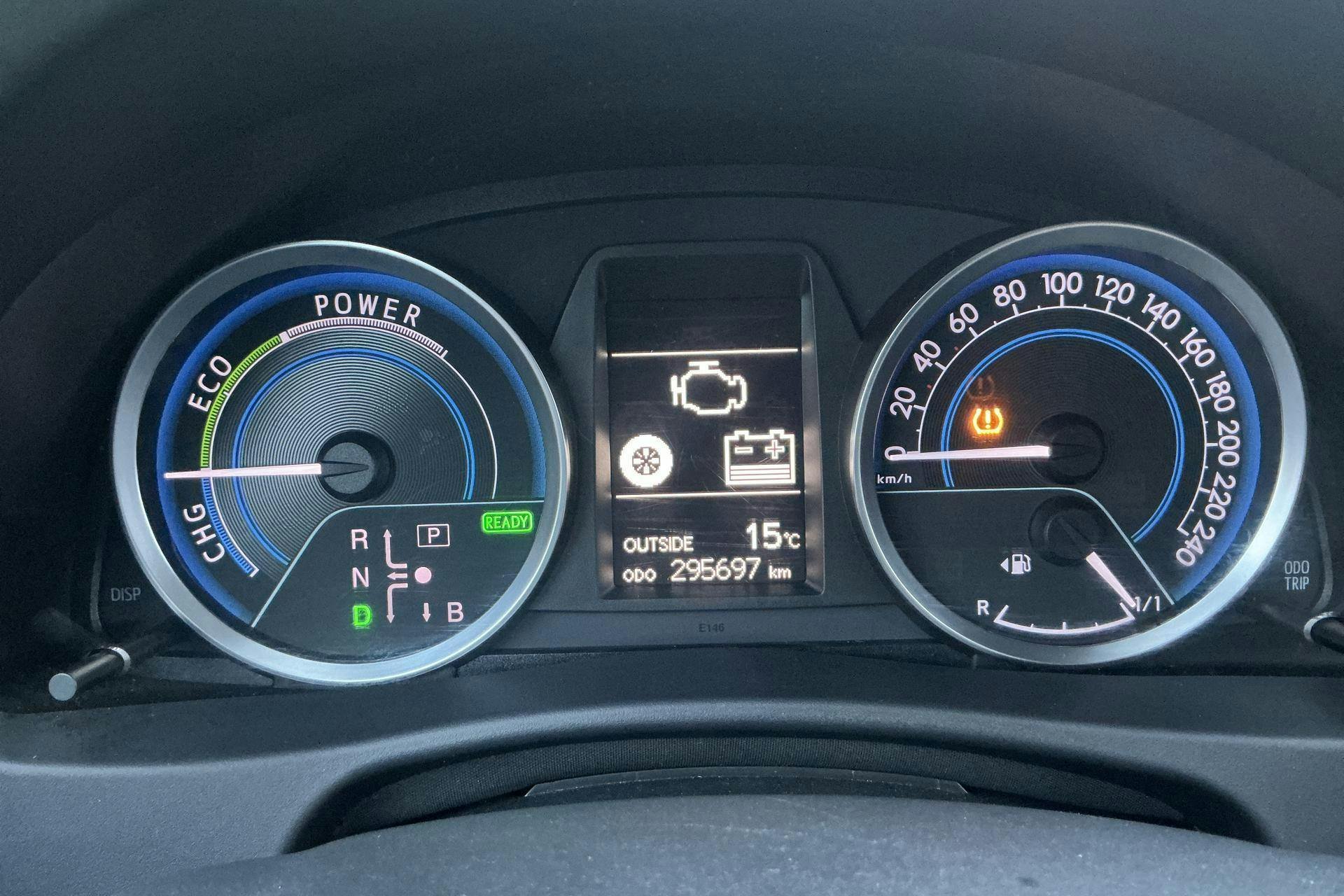 Vehicle Image 10