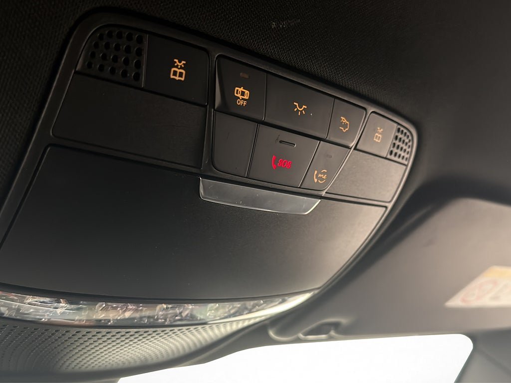 Vehicle Image 26