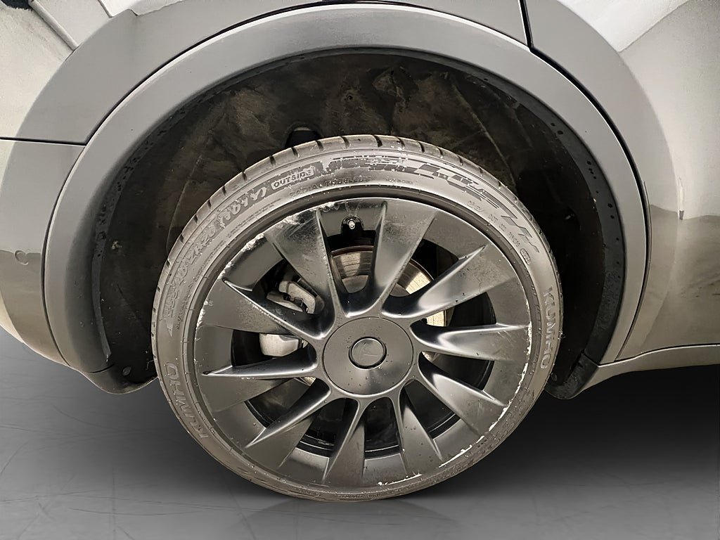 Vehicle Image 31