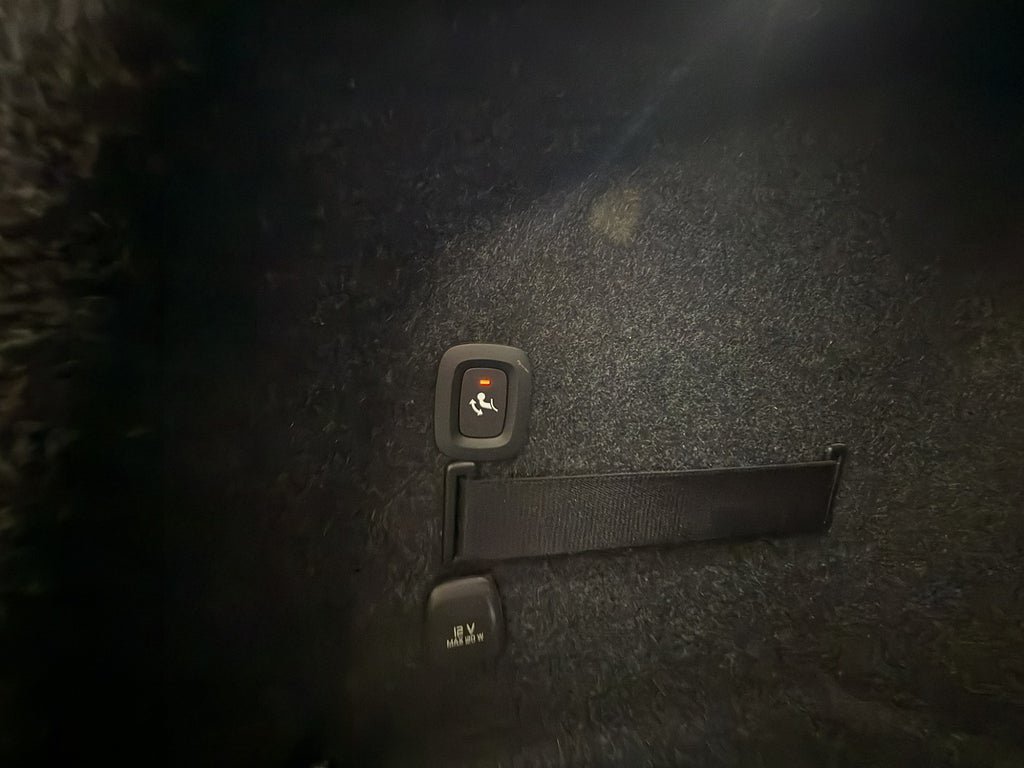 Vehicle Image 32