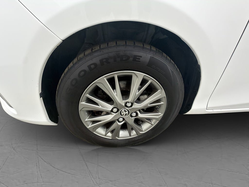 Vehicle Image 31