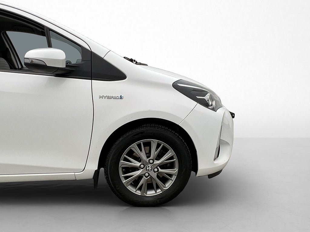 Vehicle Image 30