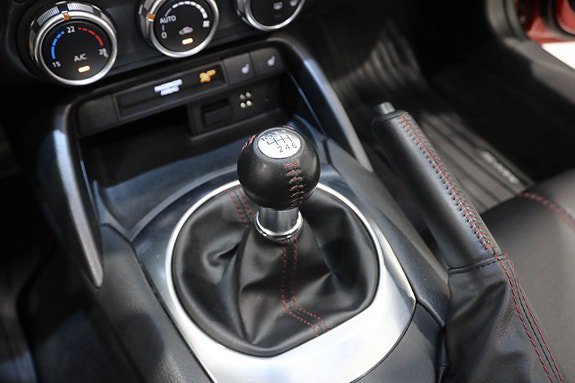 Vehicle Image 21