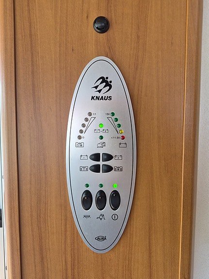 Vehicle Image 26
