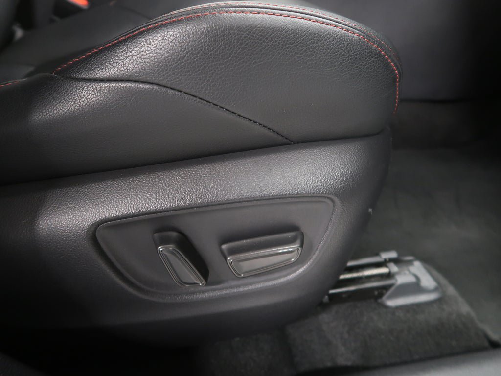 Vehicle Image 23