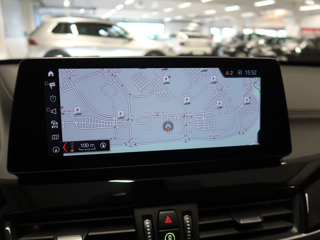Vehicle Image 25