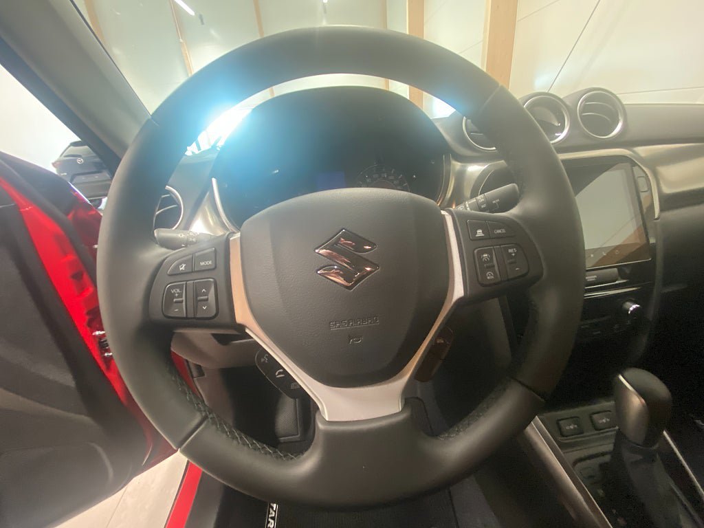 Vehicle Image 7