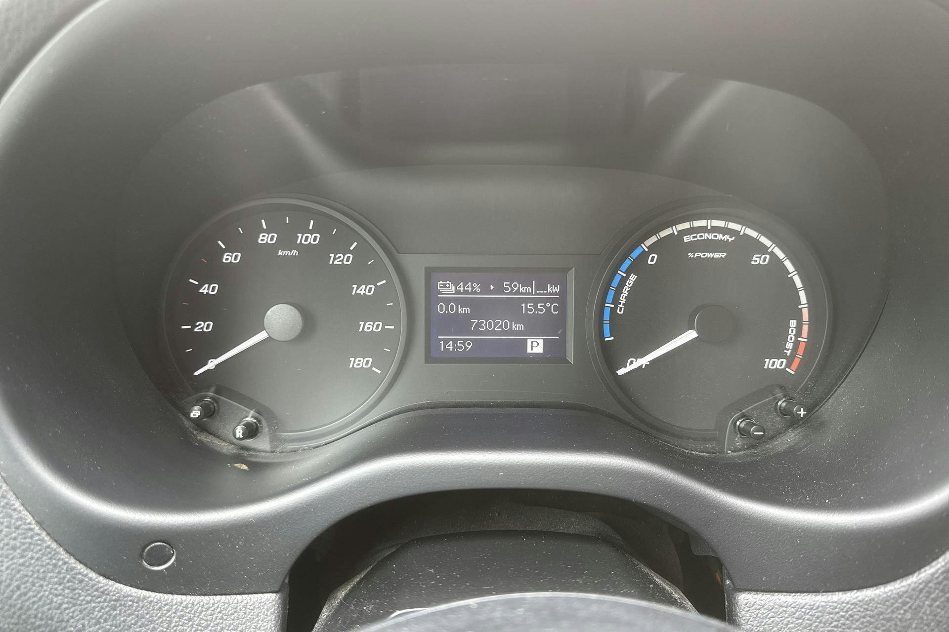 Vehicle Image 12