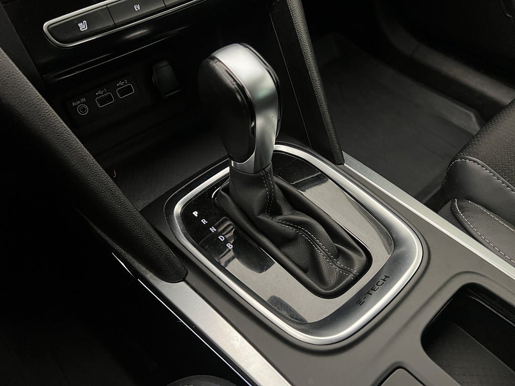 Vehicle Image 23