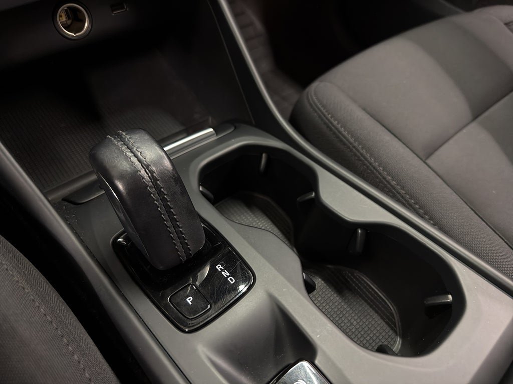 Vehicle Image 24