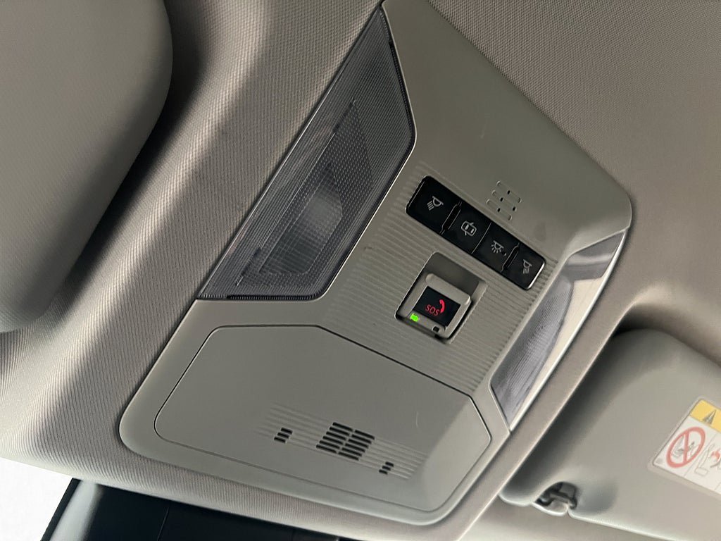 Vehicle Image 36