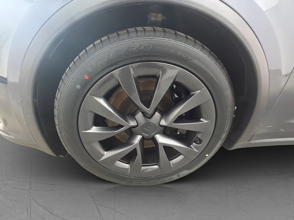 Vehicle Image 33